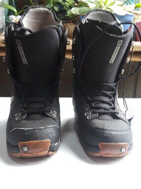 burton jet phantom snowboard boots Men's Photon BOA Boots, Forest Moss / Wide / 12 Theyre like a transformer for your feet and Bumblebee would no doubt be proud of these stiff performance oriented boots featuring a sturdy Dual BOA Fit System and customizable and warm Response 3 liner Men's Phantom Snowboard Boots -